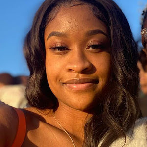 Meet your Posher, Ajia